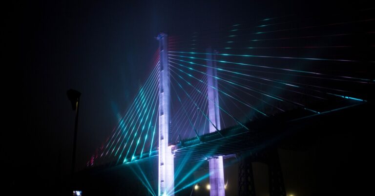 SEC to dismiss accounting fraud case against bridge builder