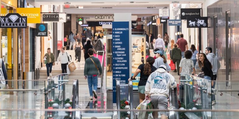 Don’t Expect Prices to Drop After Trump Tariffs Ruling, Goldman Says