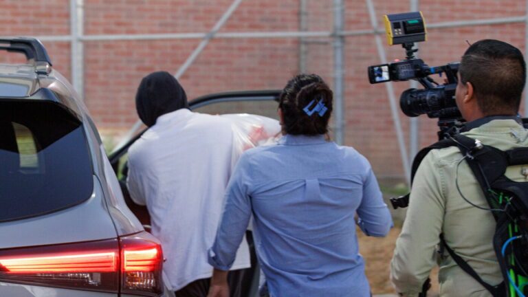 ICE agent court appearance in Minnesota immigrant shooting : NPR